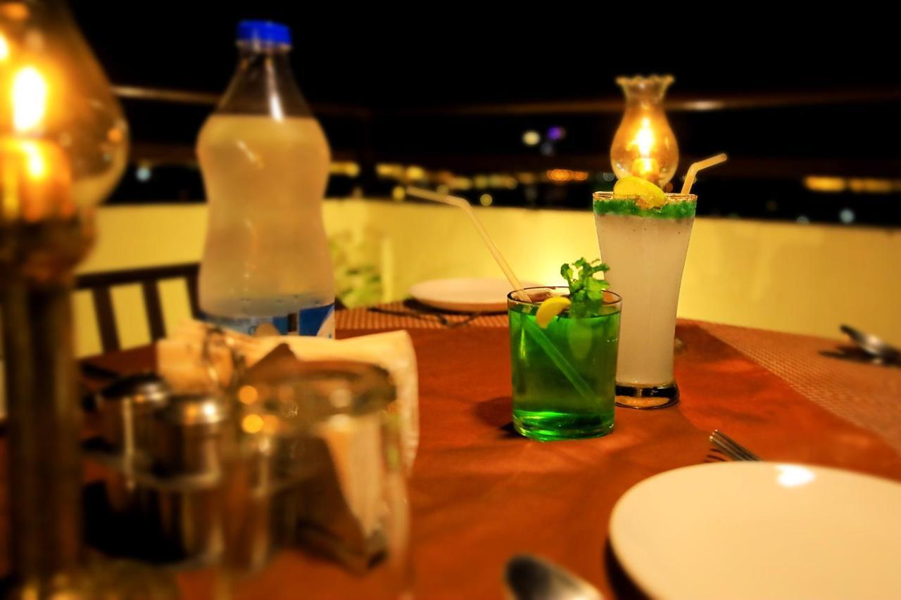 Hotel Royal Pratap Niwas Ουνταϊπούρ Εξωτερικό φωτογραφία